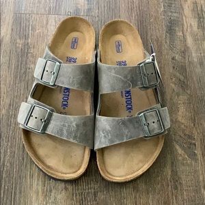 NWT Birkenstock Arizona Gray size 8/8.5 (39)